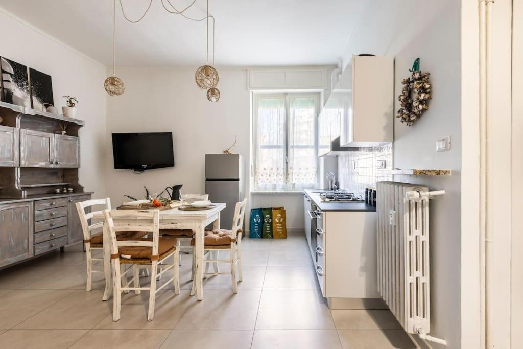 Appartamento Lungo Fiume Turin Exterior photo